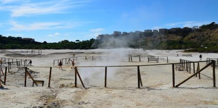 campi flegrei solfatara di pozzuoli